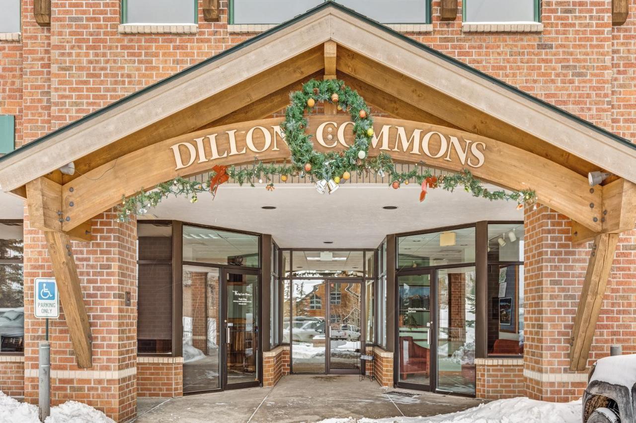 Dillon Commons Hotel Exterior foto